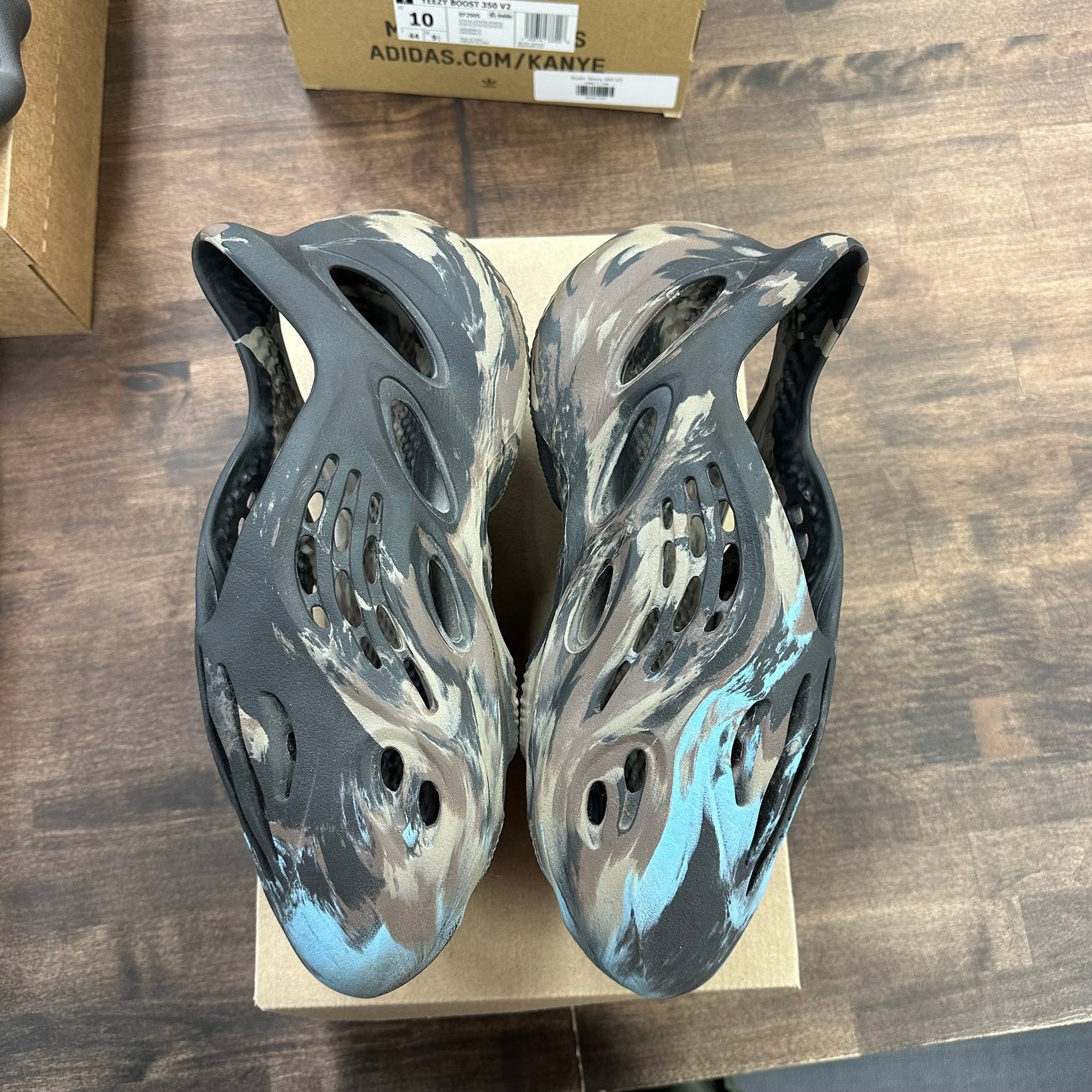 MX Cinder Yeezy Foam RNNR (USED, No Box)