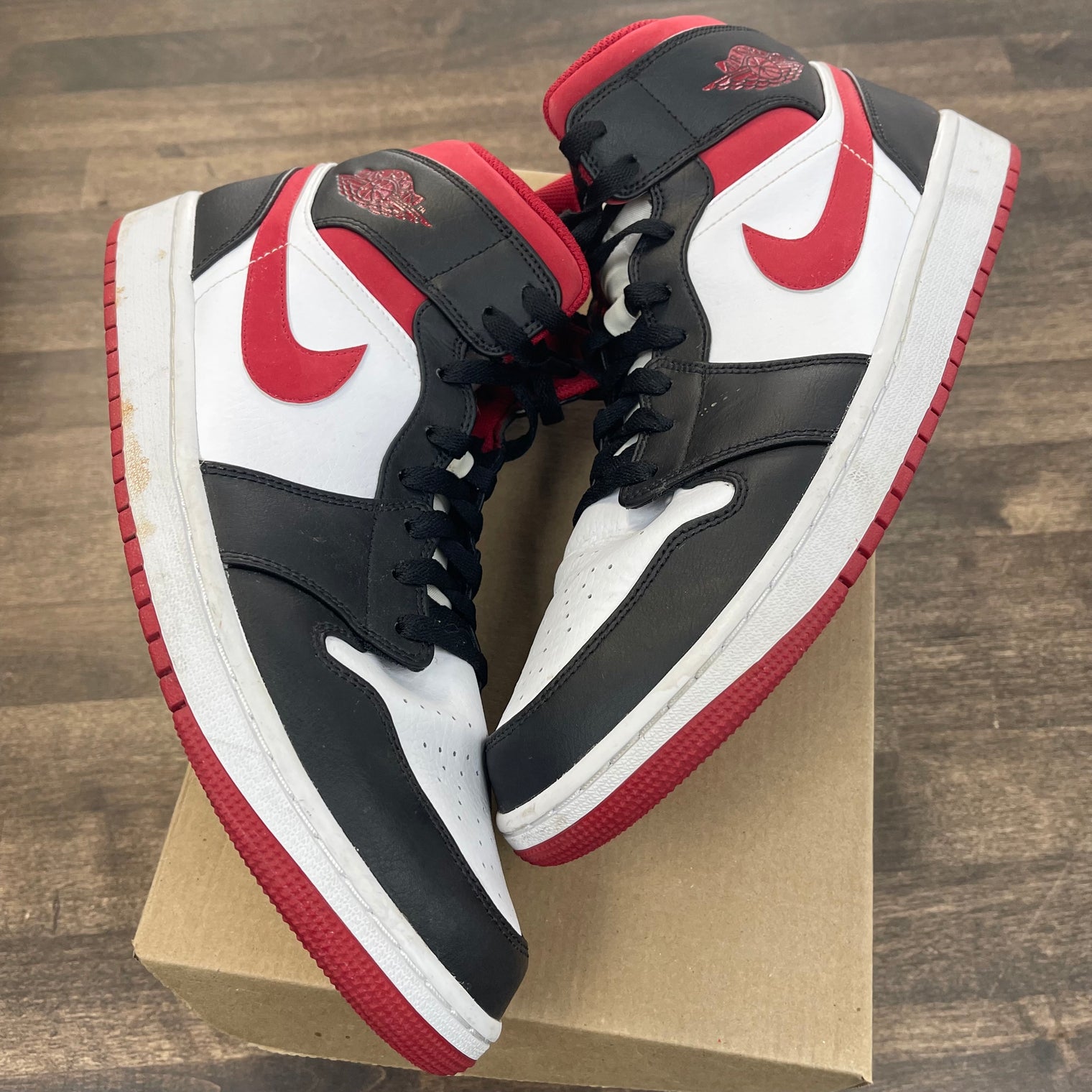 Gym Red Jordan 1 Mid (USED, No Box)