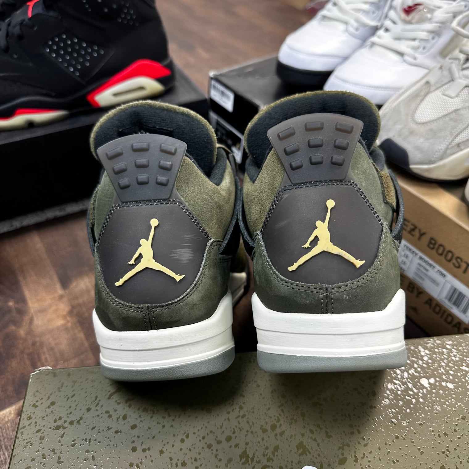 Craft Olive Jordan 4 (USED)