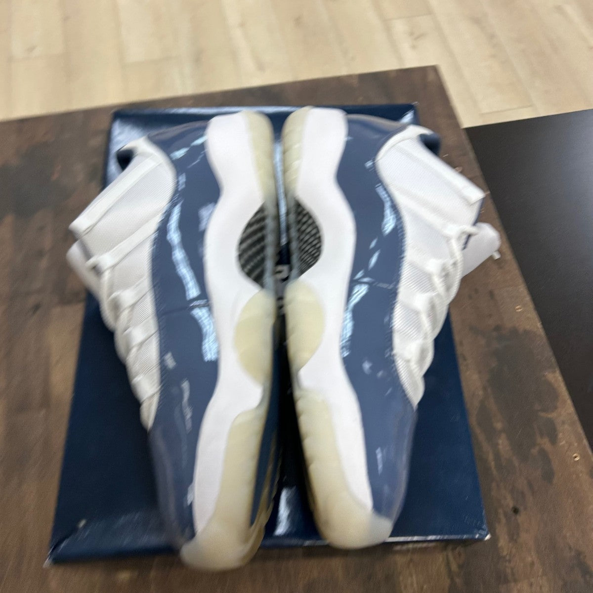 Jordan 11 Retro Low Diffused Blue - Image 3