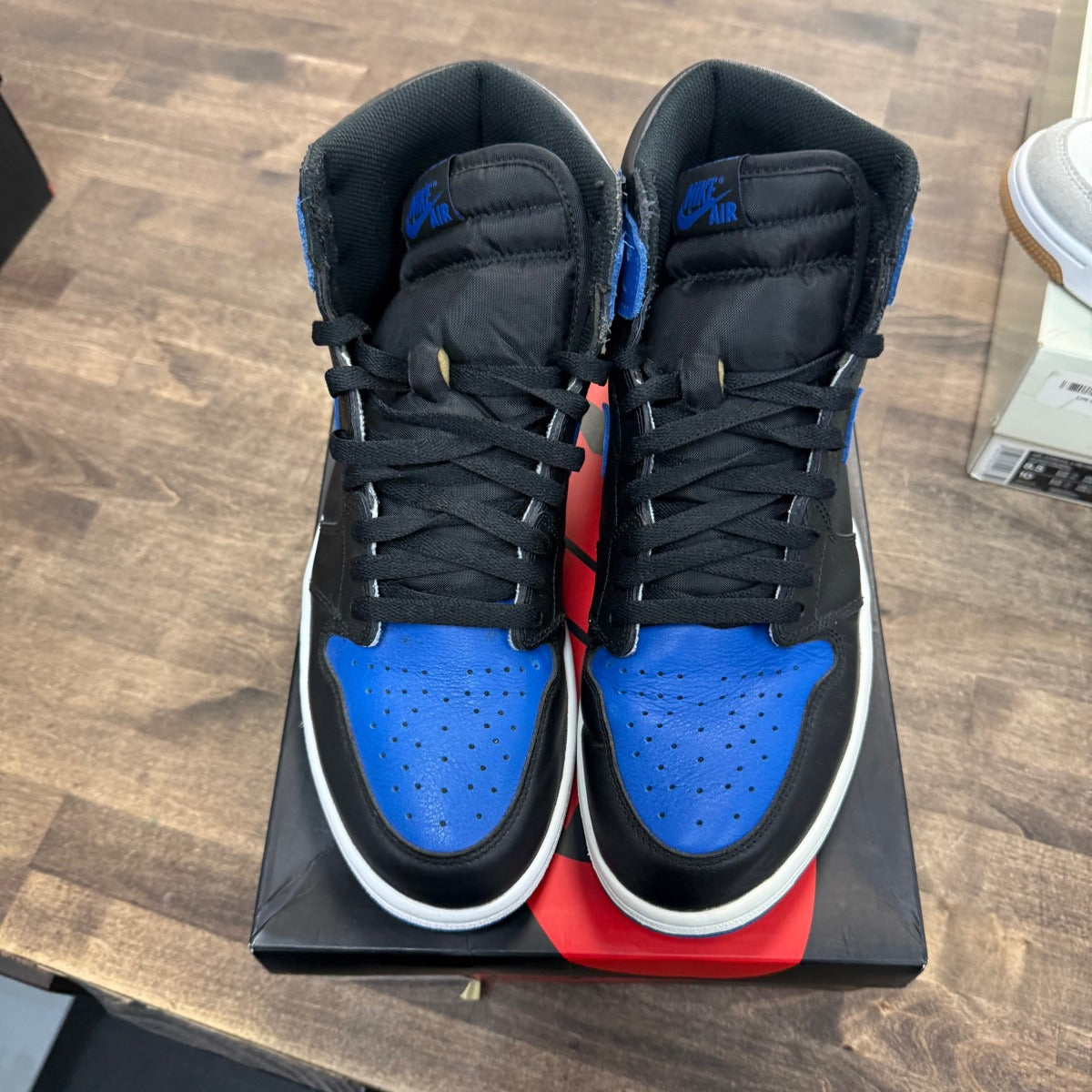 Jordan 1 Retro Royal (2017) - Image 2