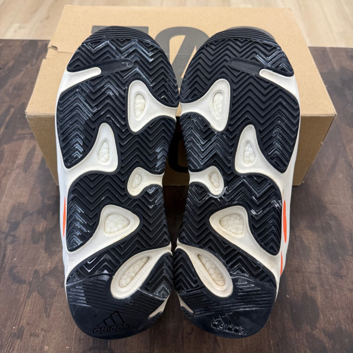 adidas Yeezy Boost 700 Wave Runner - Image 5