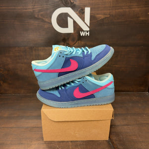 Nike SB Dunk Low Run The Jewels Size 6.5 (Pre-Owned) - Image 1