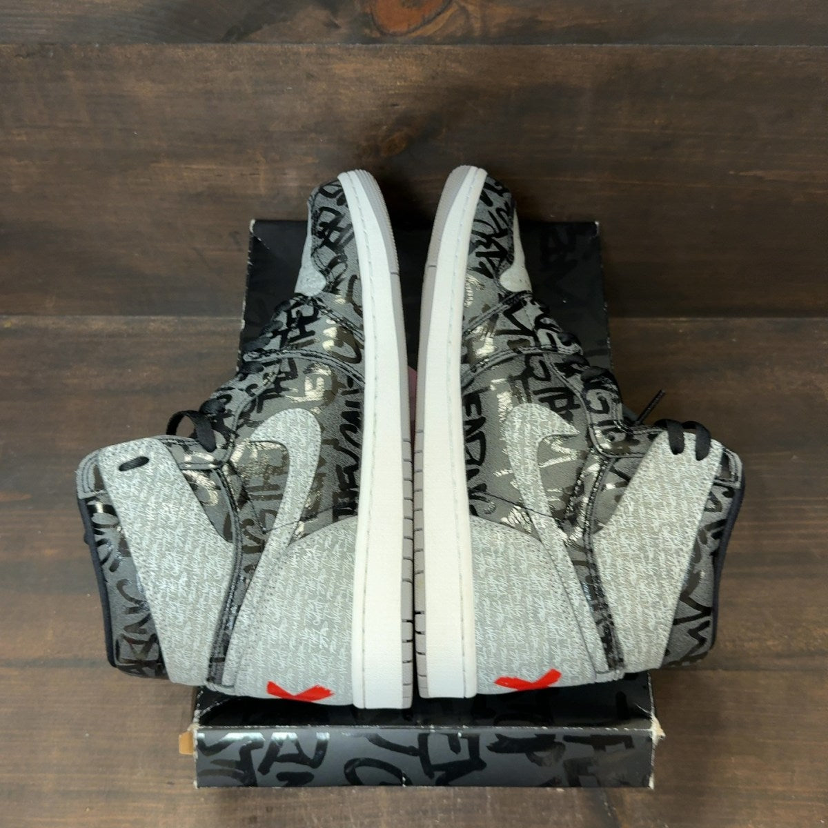 Jordan 1 Retro High OG Rebellionaire - Image 6