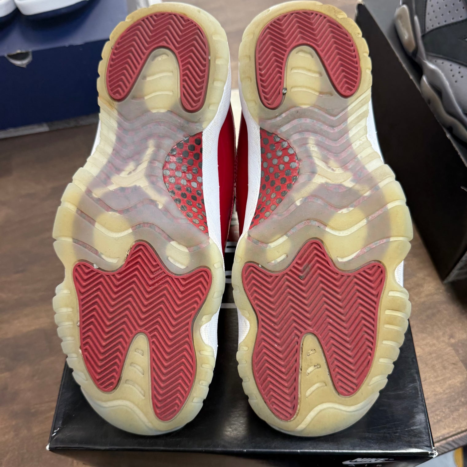 Cherry Jordan 11 High (USED)