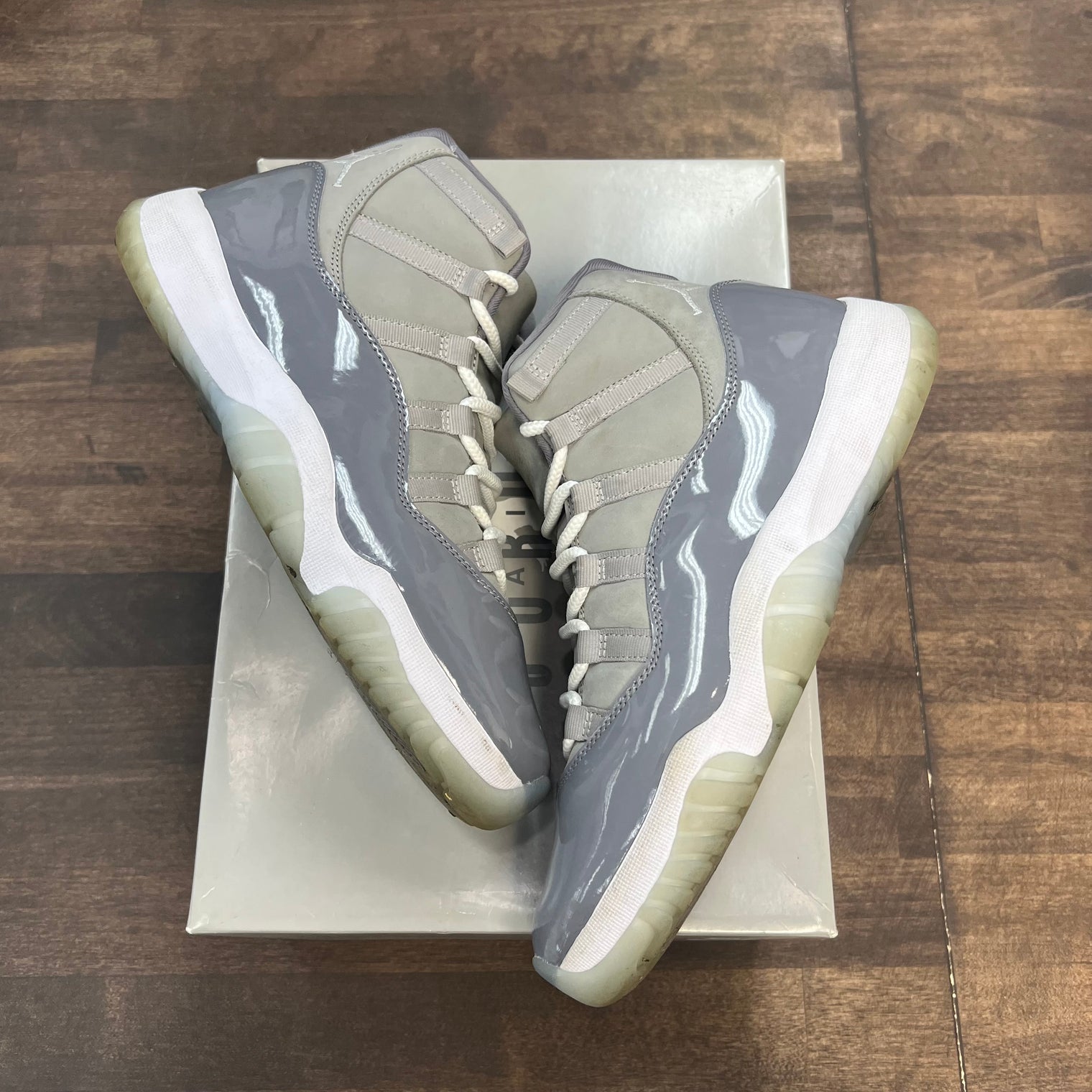 Cool Grey Jordan 11 (USED)