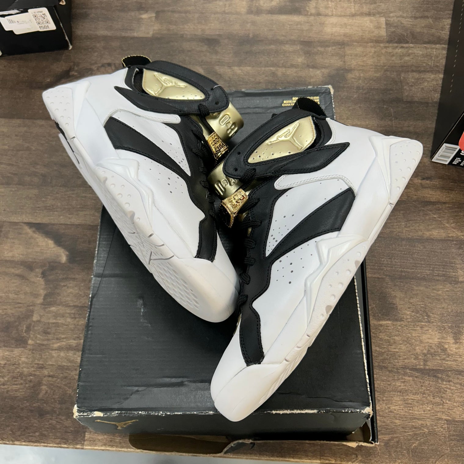 Championship Pack Champagne Jordan 7 Retro (USED,Damaged Box)