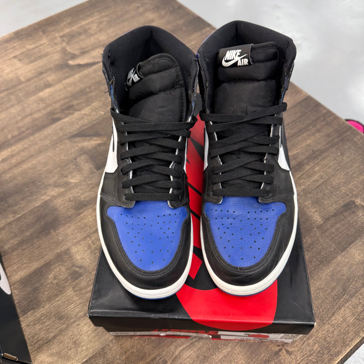 Royal Toe Jordan 1 Retro High (USED)