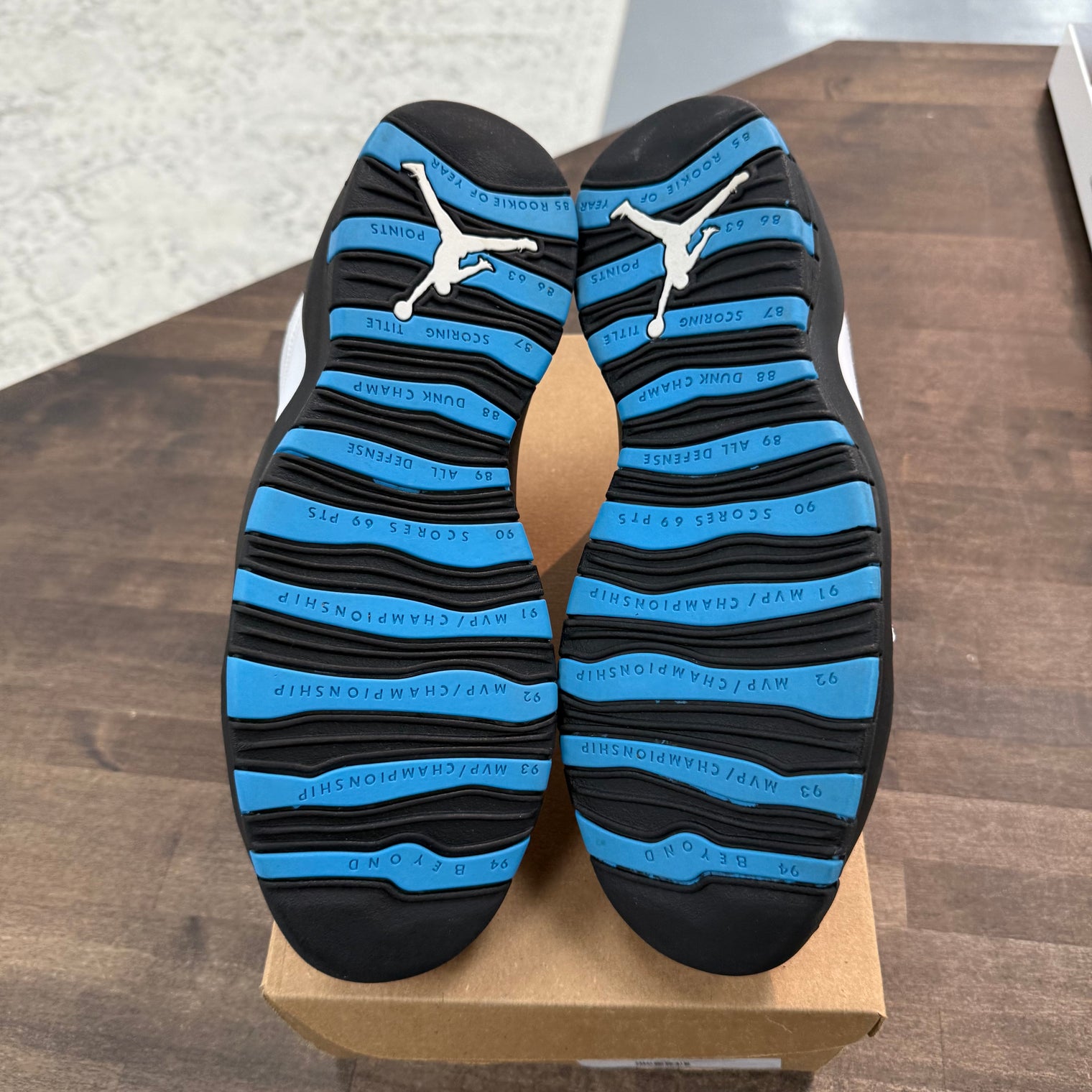 Powder Blue Jordan 10 Retro (Lightly Worn, No Box)