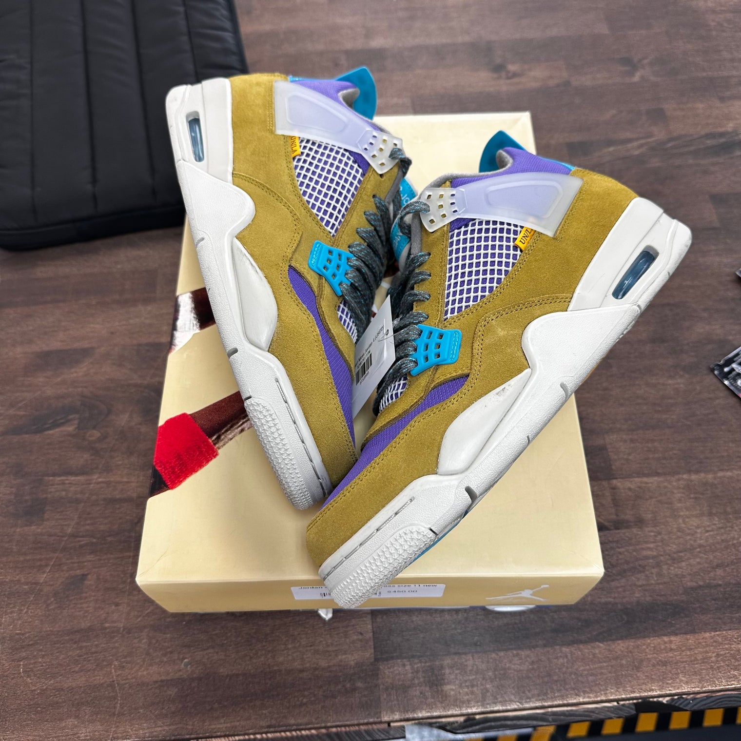 Union Desert Moss Jordan 4 (USED)