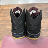 A Ma Maniere Dusk Jordan 5 (USED)
