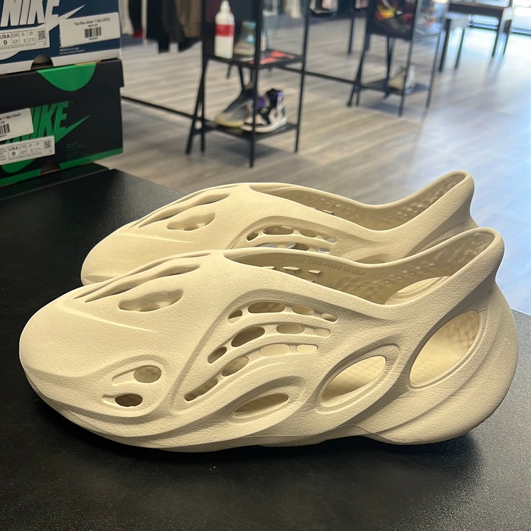 Sand Foam RNNR (USED, no box)