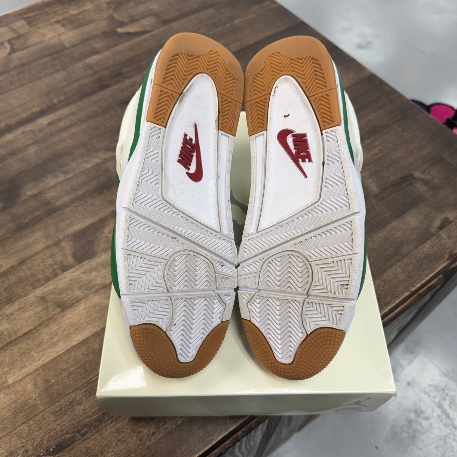 Pine Green Jordan 4 Retro SB (USED)