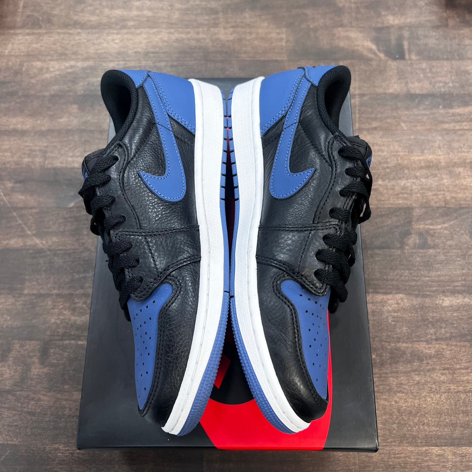 Mystic Navy Jordan 1 Low (USED)
