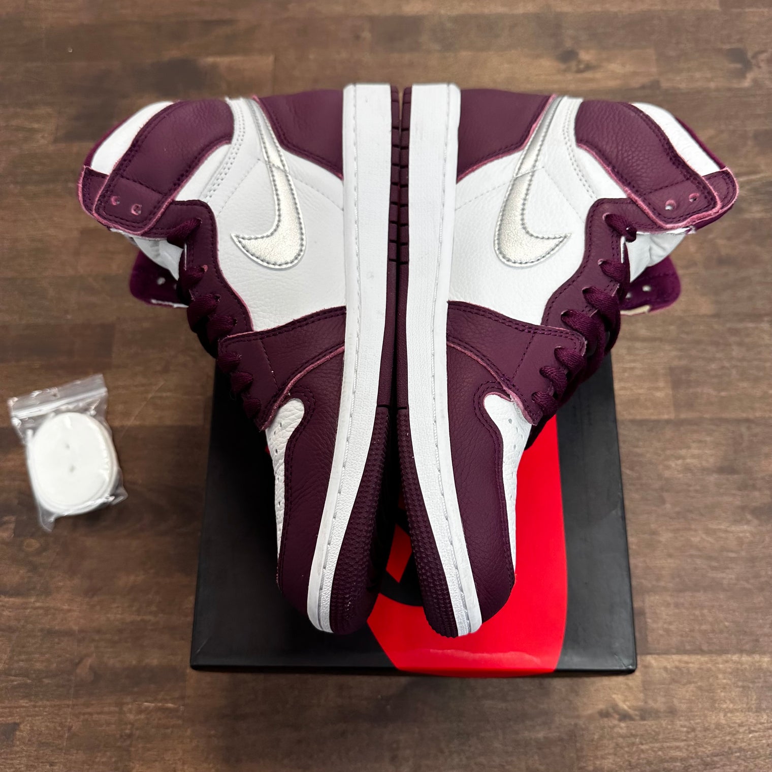 Bordeaux Jordan 1 High (USED)