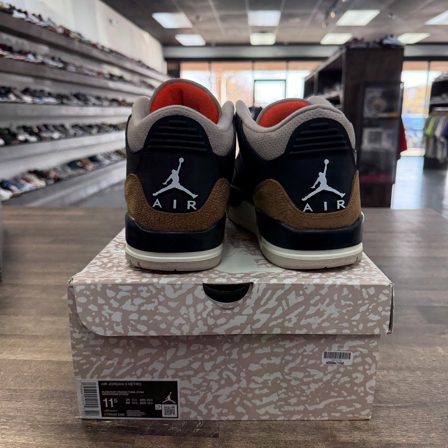 Desert Elephant Jordan 3 Retro (USED)