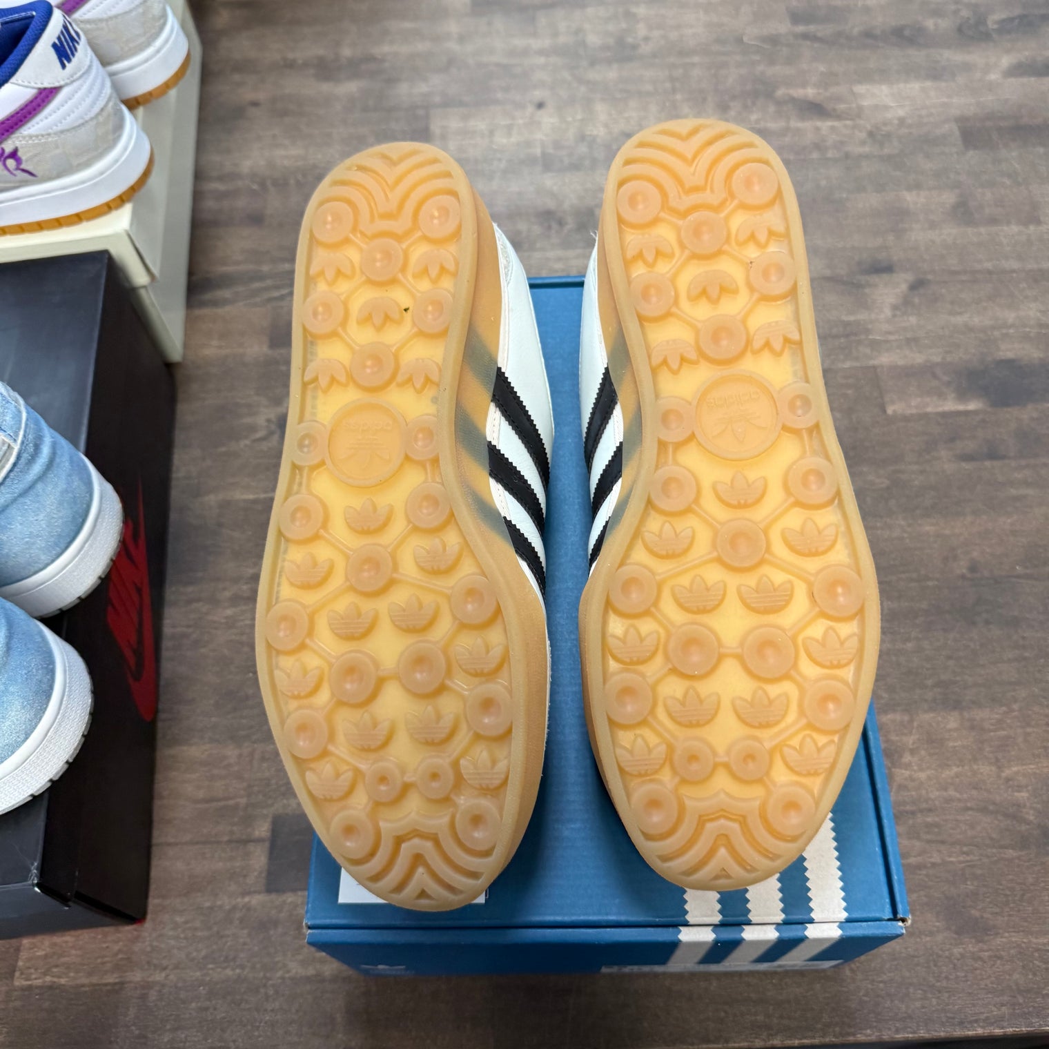 Bad Bunny White adidas Gazelle Indoor (USED)