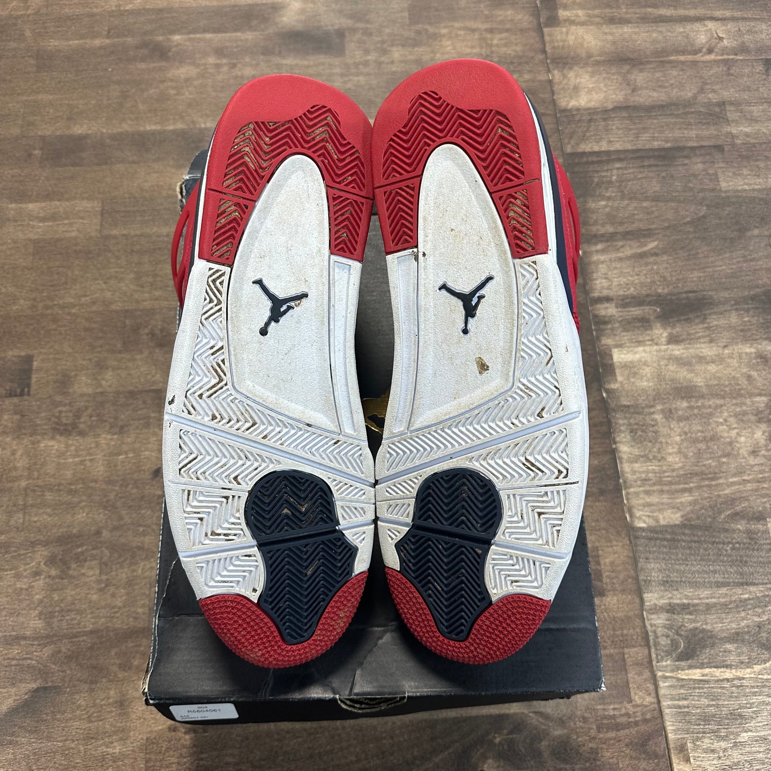 FIBA Jordan 4 Retro (USED, Replacement Box)