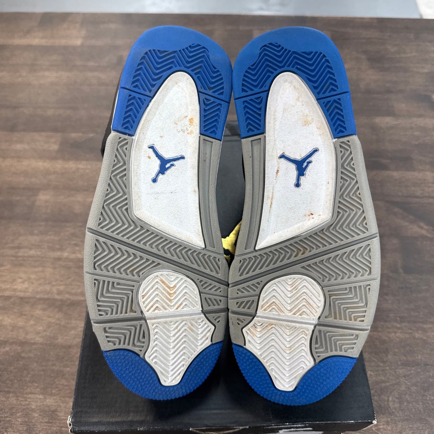 (GS) Alternate Motorsport Jordan 4 (USED)