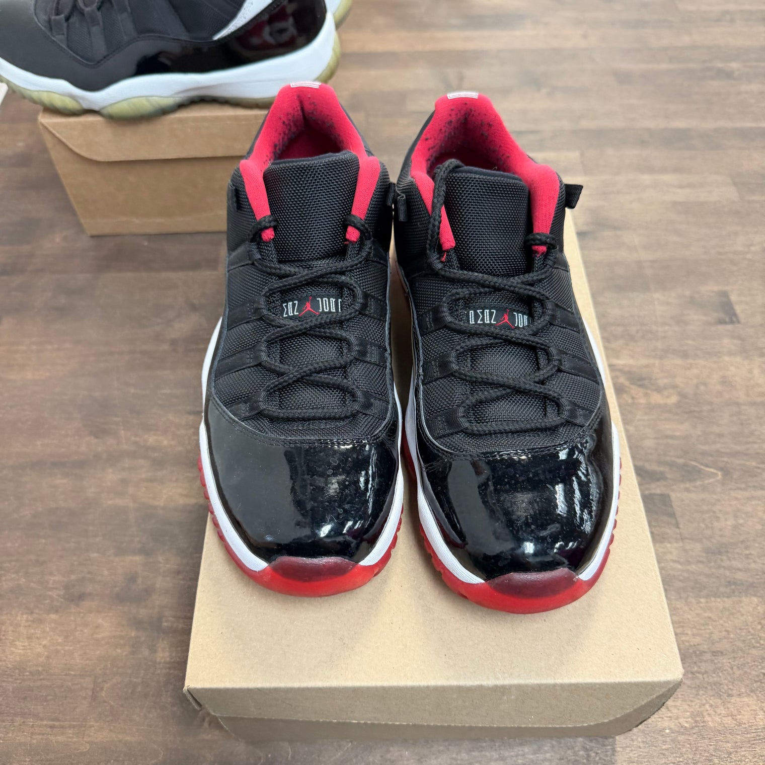 Bred Jordan 11 Low 2015 (USED, No Box)