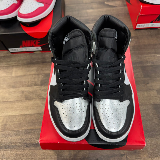 Silver Toe Jordan 1 High (W) (USED)