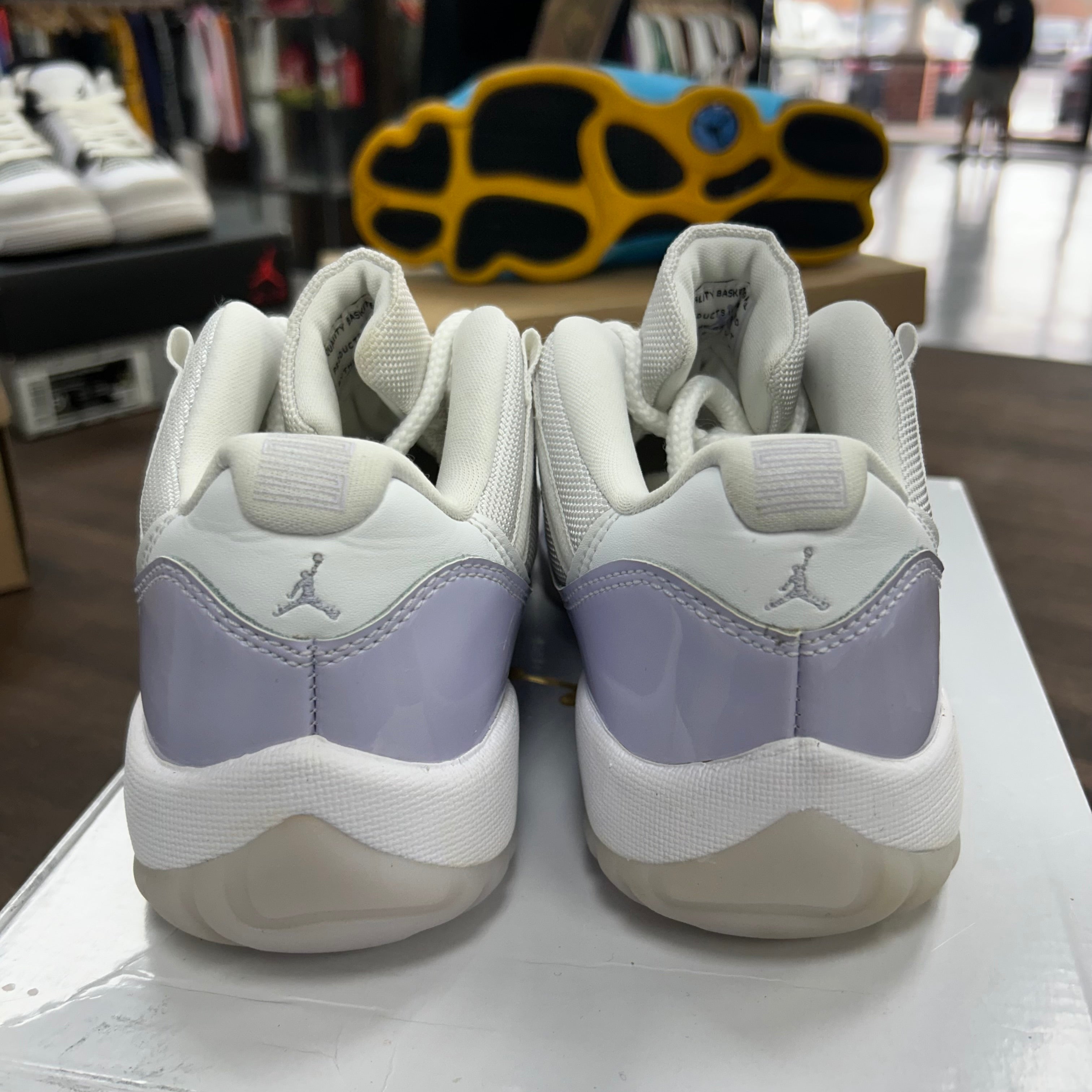 Jordan Pure Violet Jordan 11 Retro (USED) Size 5.5Y (Pre-Owned) - Image 4