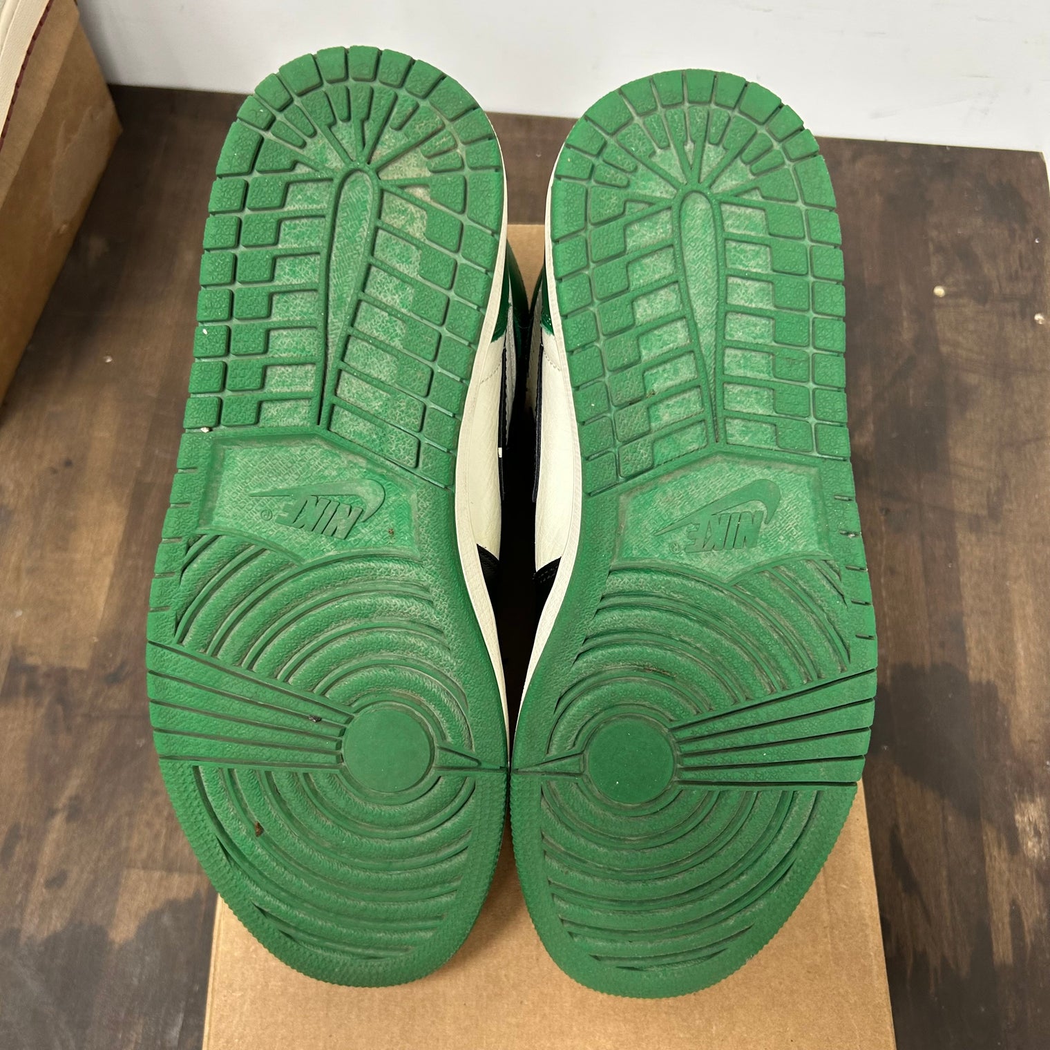 Pine Green Jordan 1 High OG (USED, No Box)