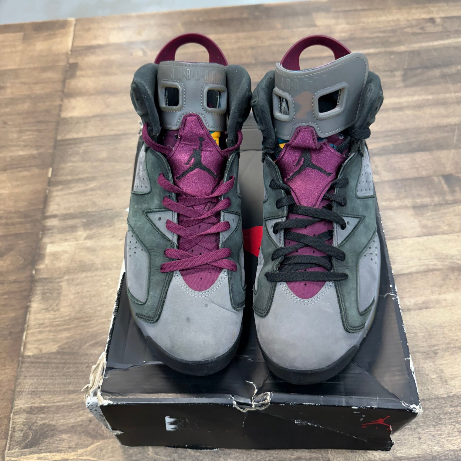 Bordeaux Jordan 6 Retro (USED)