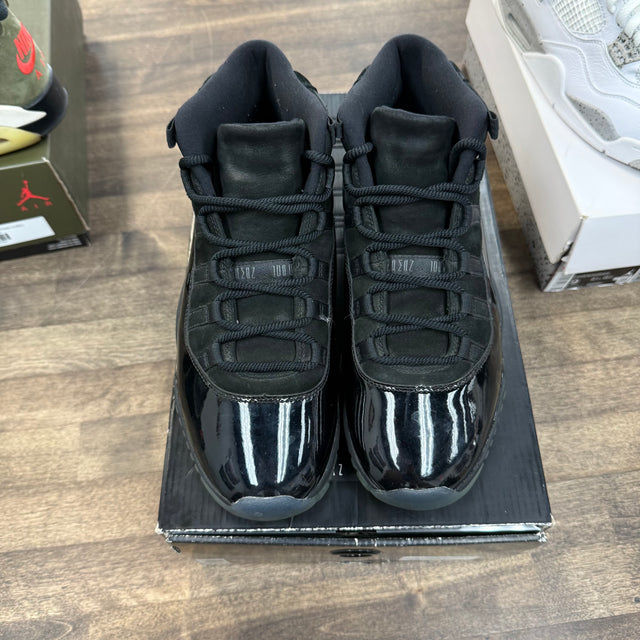 Cap and Gown Jordan 11 Retro (USED)