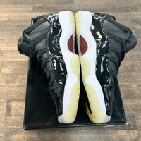 72-10 Jordan 11 Low (USED)