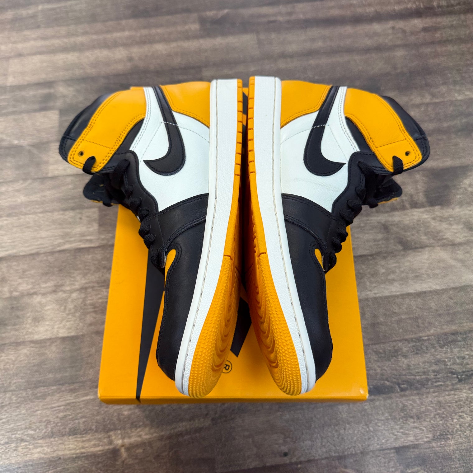 Taxi Yellow Toe Jordan 1 High (USED)