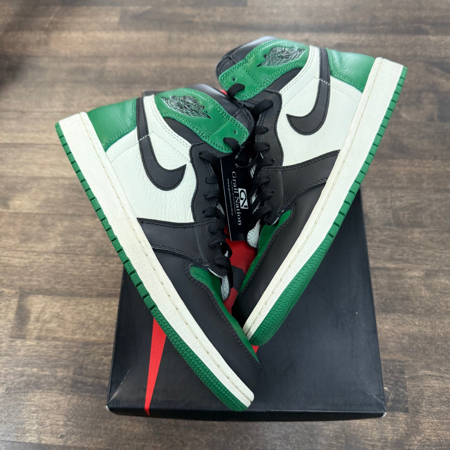 Pine Green Jordan 1 High OG (USED)