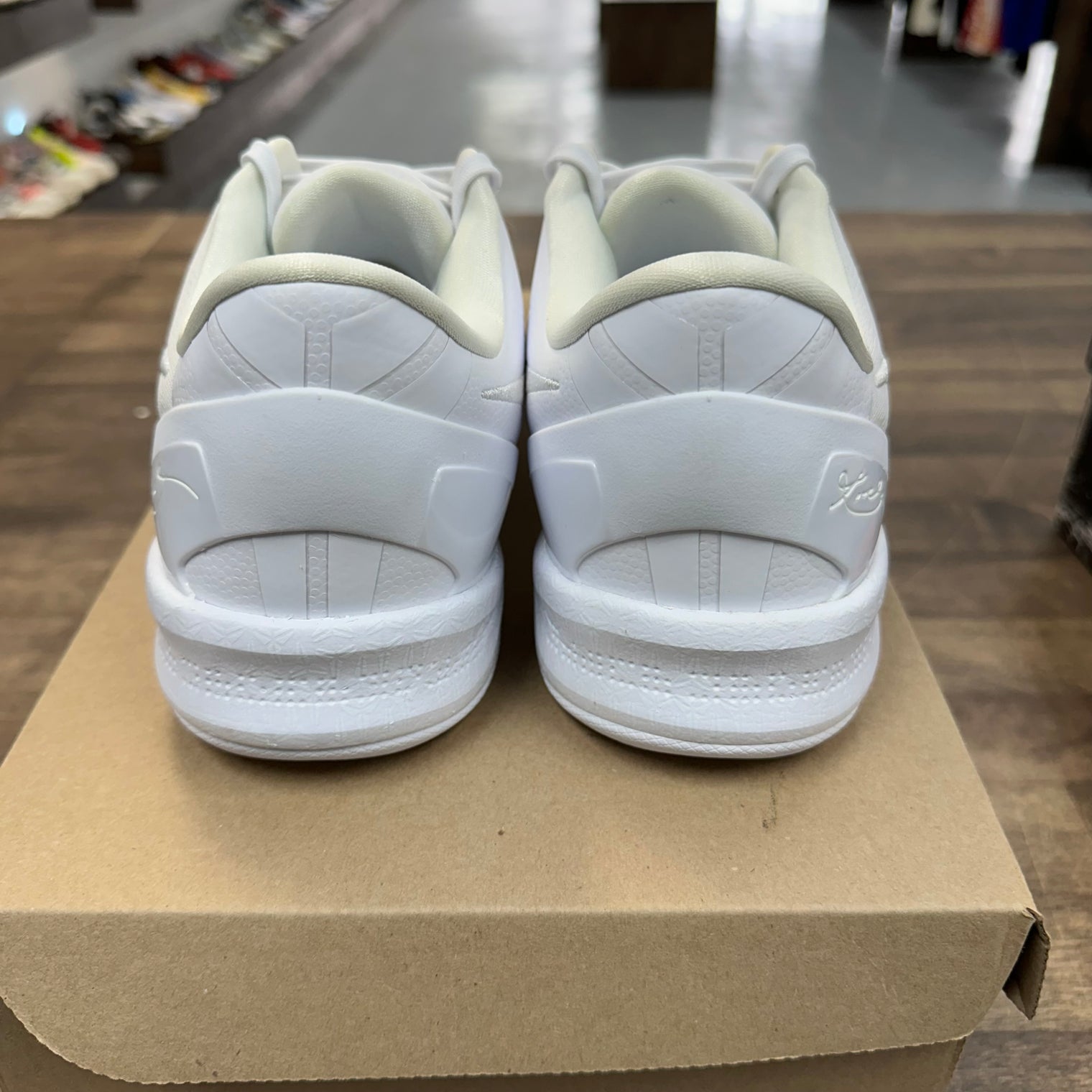 Halo Kobe 8 Protro (USED, No Box)