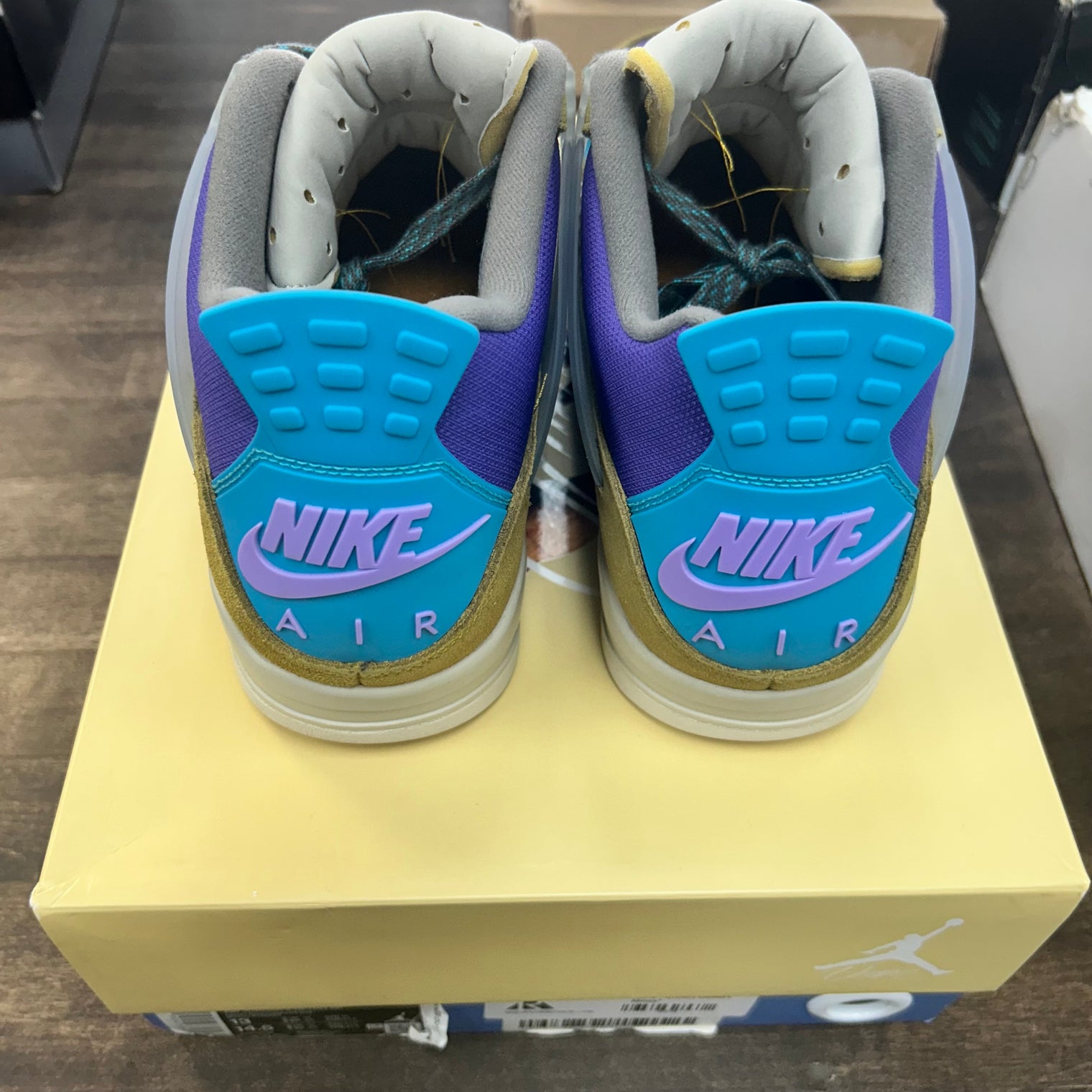 Union LA Moss Jordan 4 (USED)
