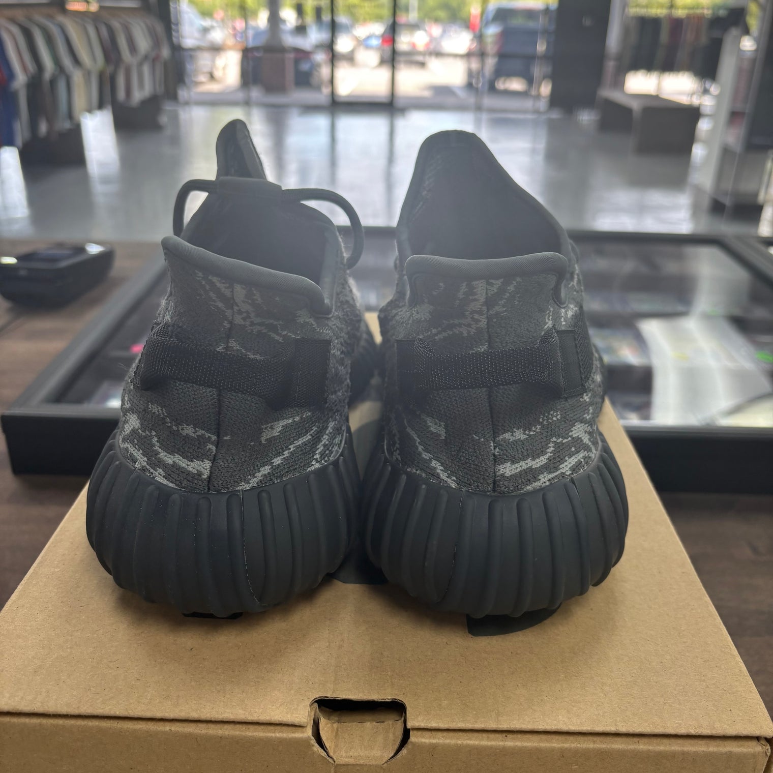 MX Dark Salt Yeezy 350 (USED)