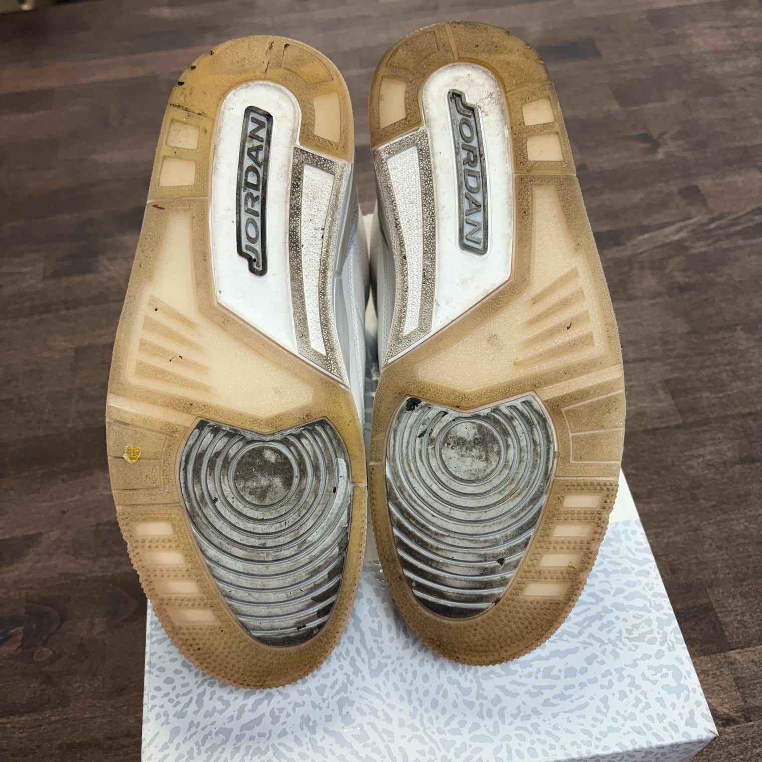 Craft Ivory Jordan 3 (USED)