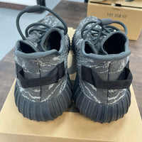 MX Dark Salt Yeezy 350 (USED)
