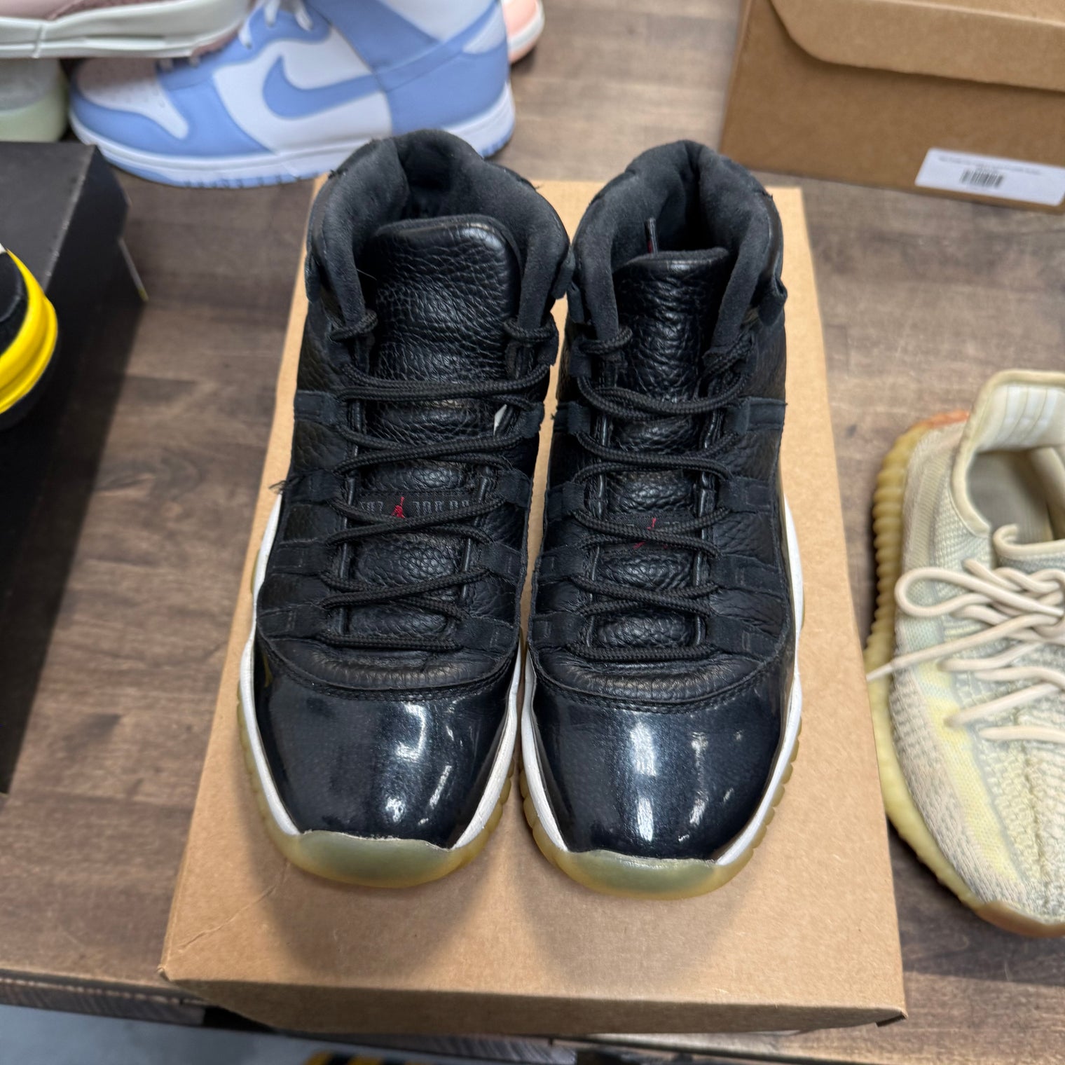 72-10 Jordan 11 Retro (GS) (USED,No Box)