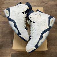 Midnight Navy Jordan 6 Retro (Used, No Box)