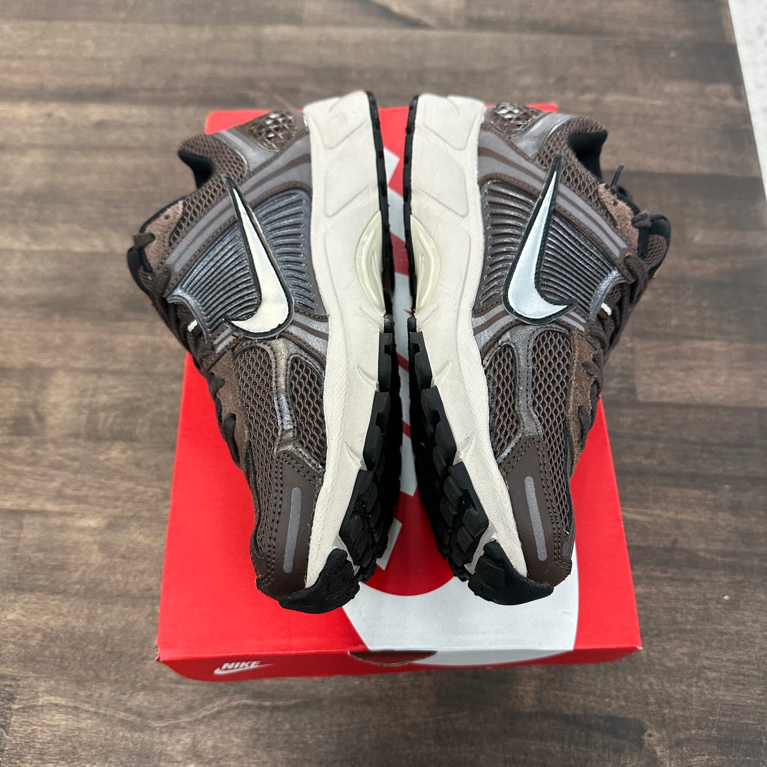 Baroque Brown Vomero 5 (W) (USED)