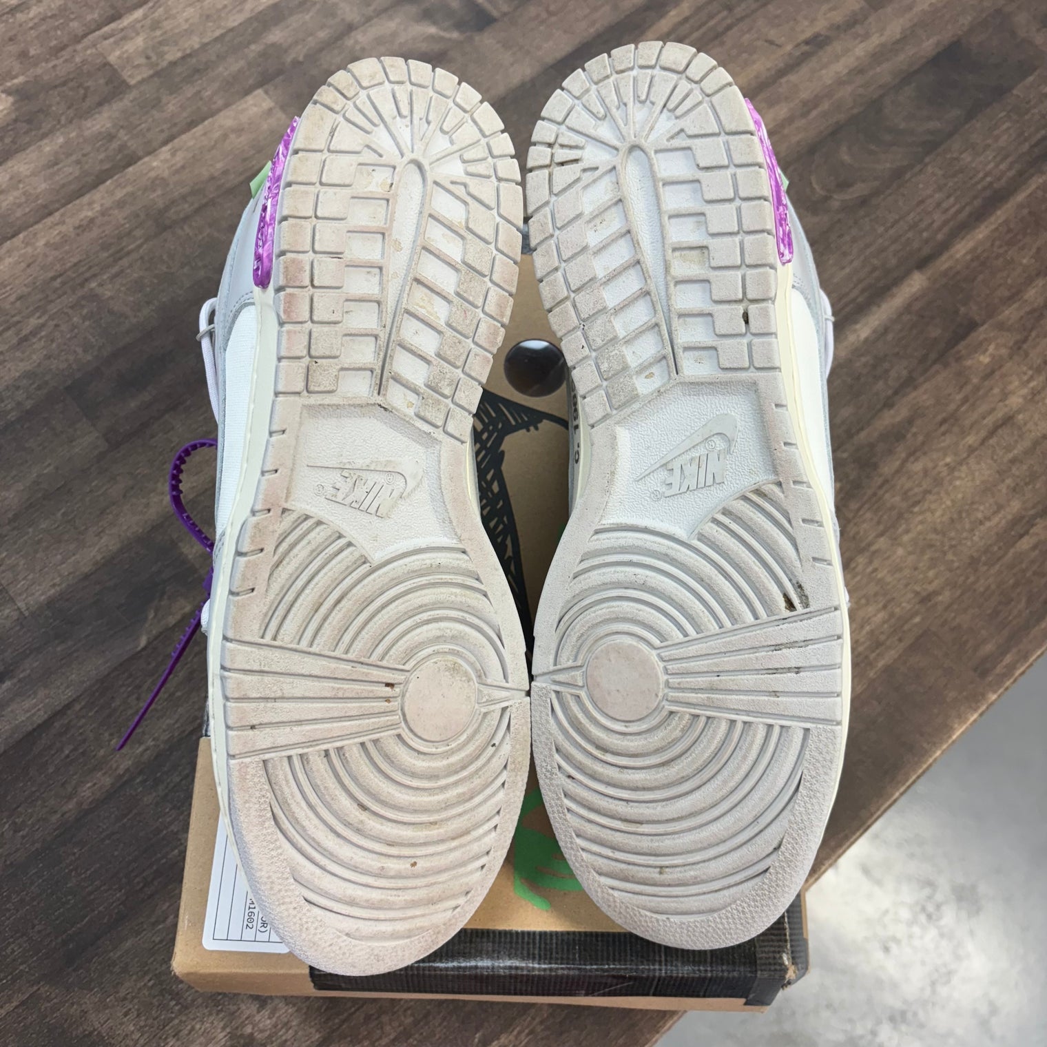 Lot 03 of 50 Off-White Dunk Low (USED)