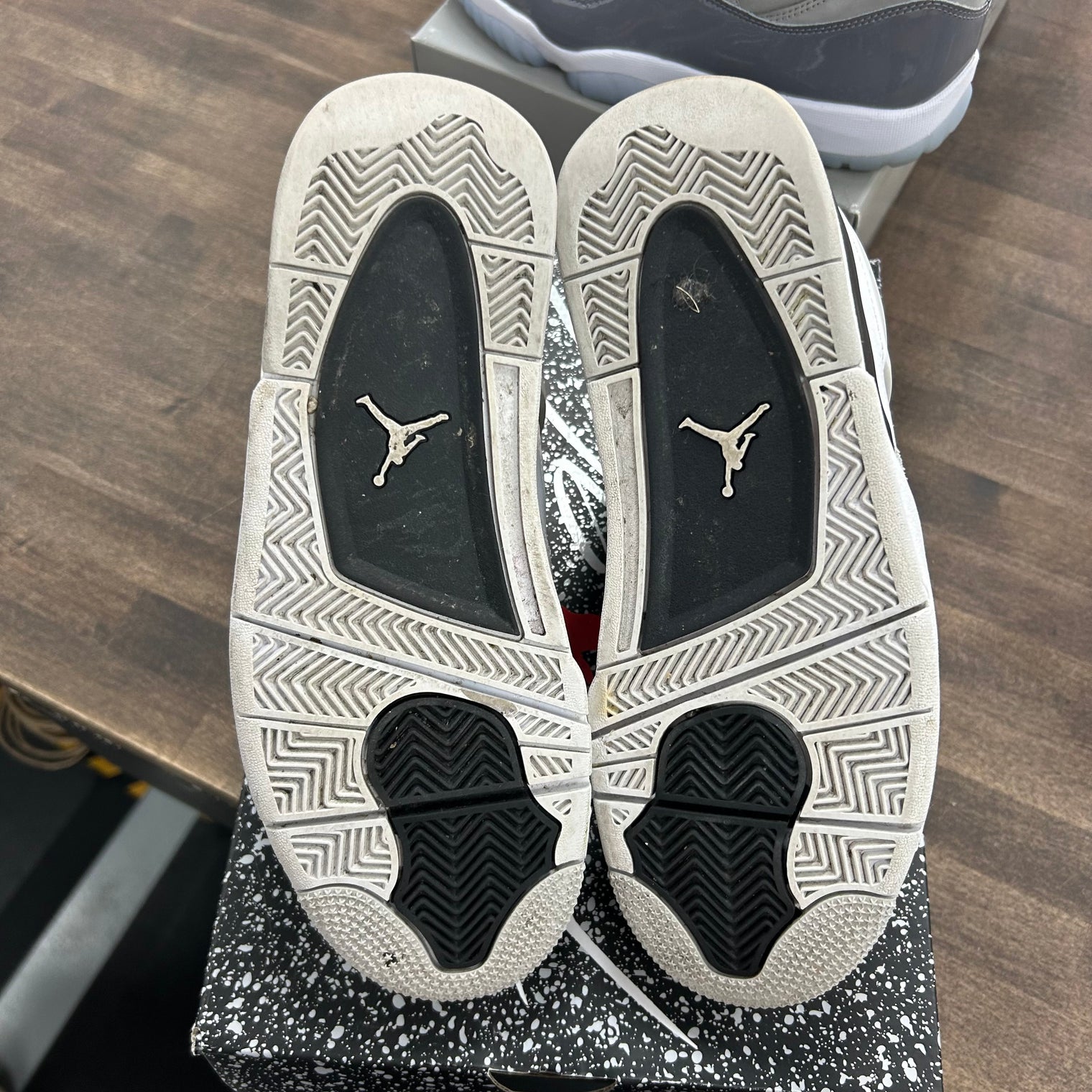 Military Black Jordan 4 Retro (USED)