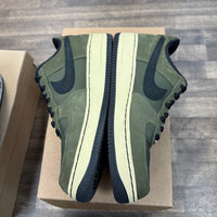 Undefeated Ballistic Dunk vs AF1 Nike Air Force 1 Low (USED, No Box)