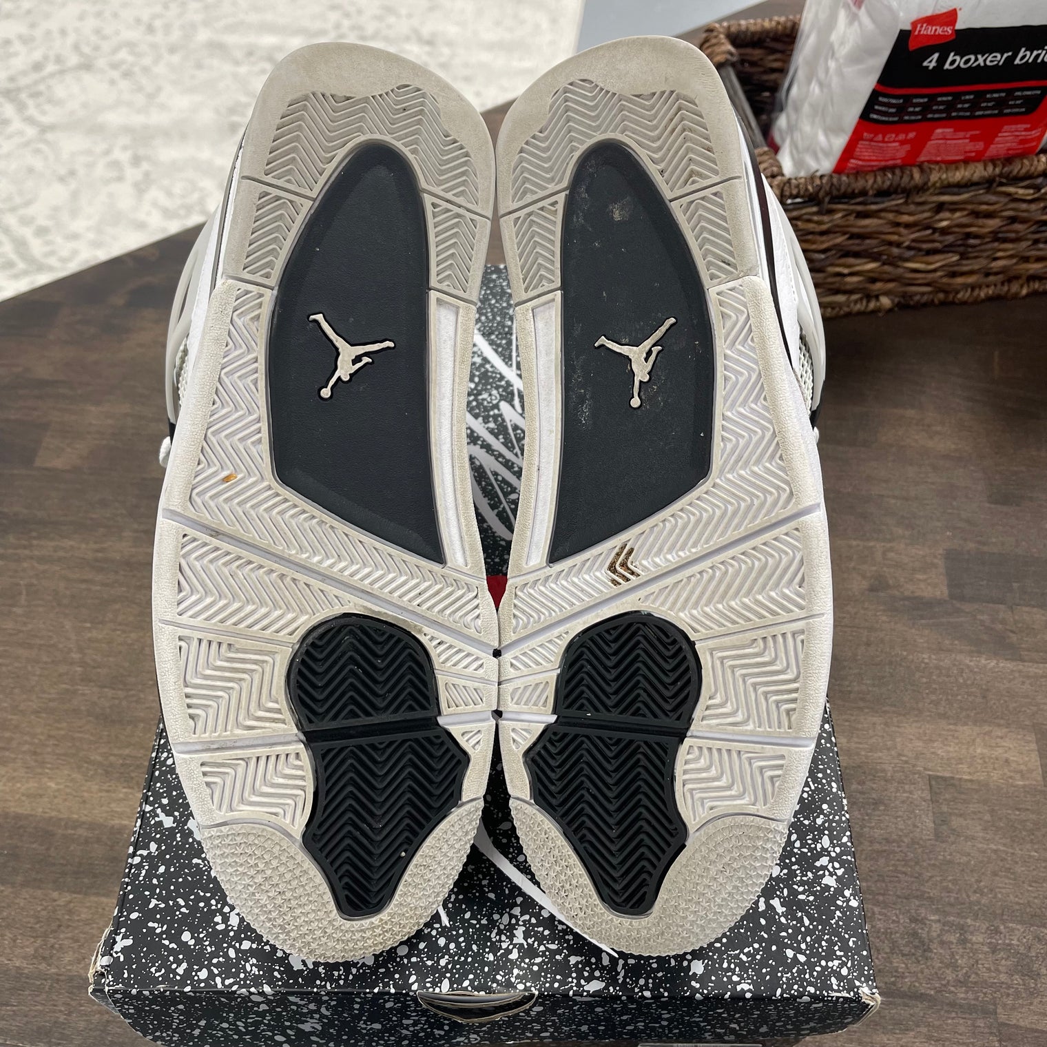 Military Black Jordan 4 (USED)