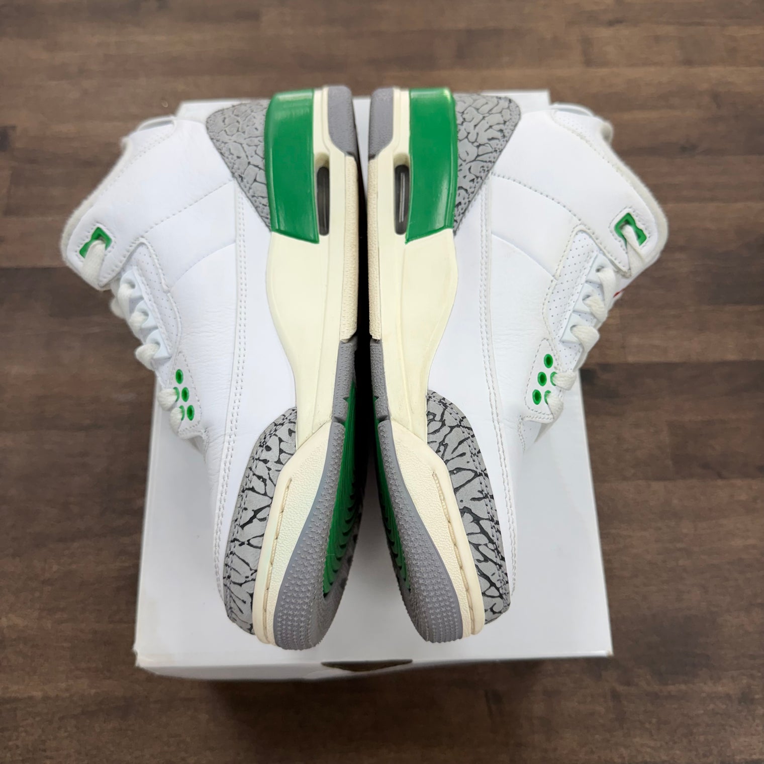 Lucky Green Jordan 3 Retro (Women's) (USED)