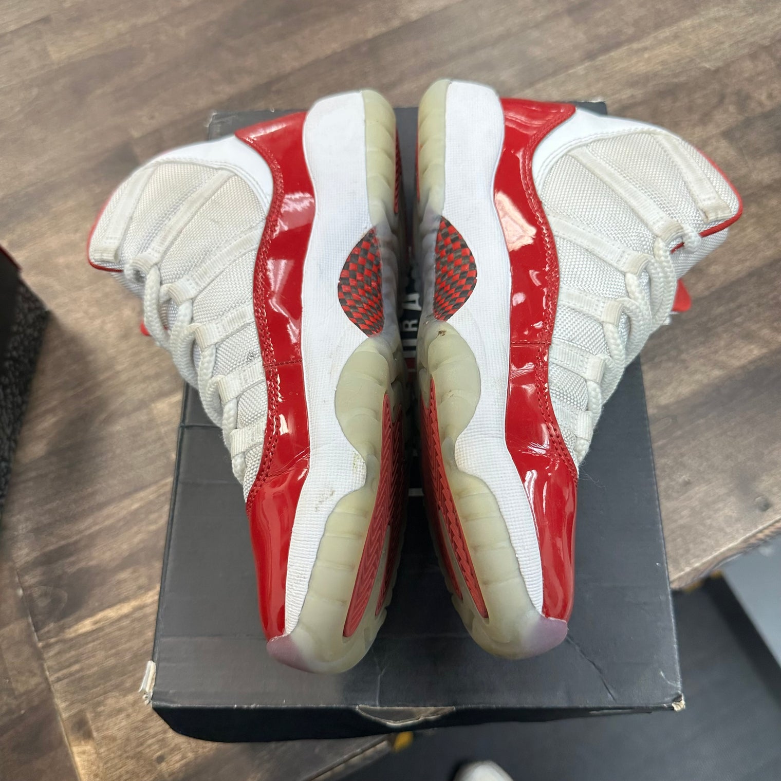 Cherry Jordan 11 (GS) (USED)