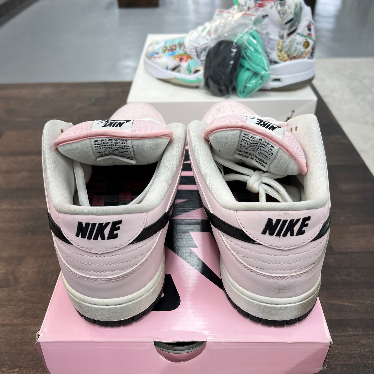 Pink Box SB Dunk Low (USED)