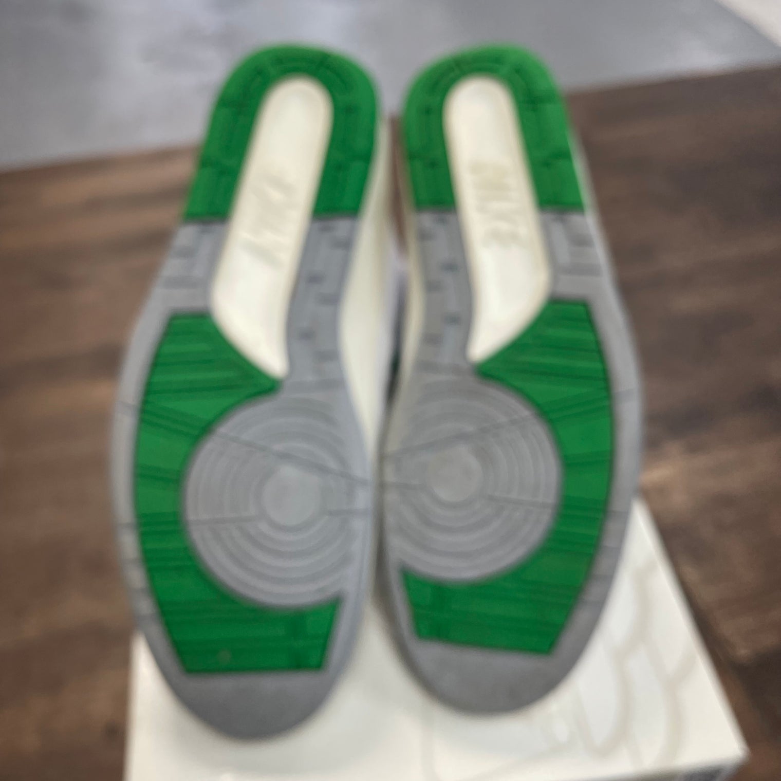 Lucky Green Jordan 2 (USED)