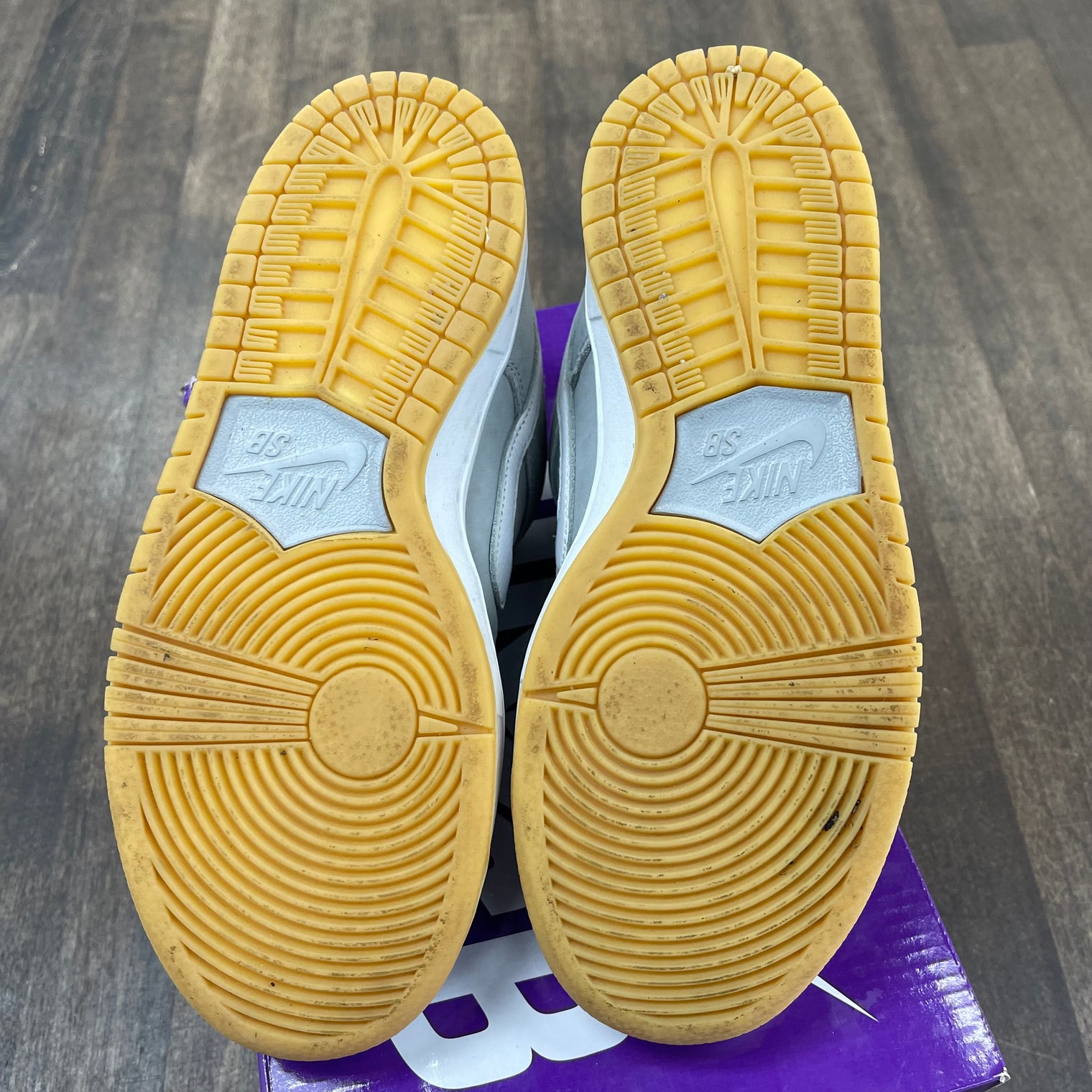 Grey Gum SB Dunk Low (USED)