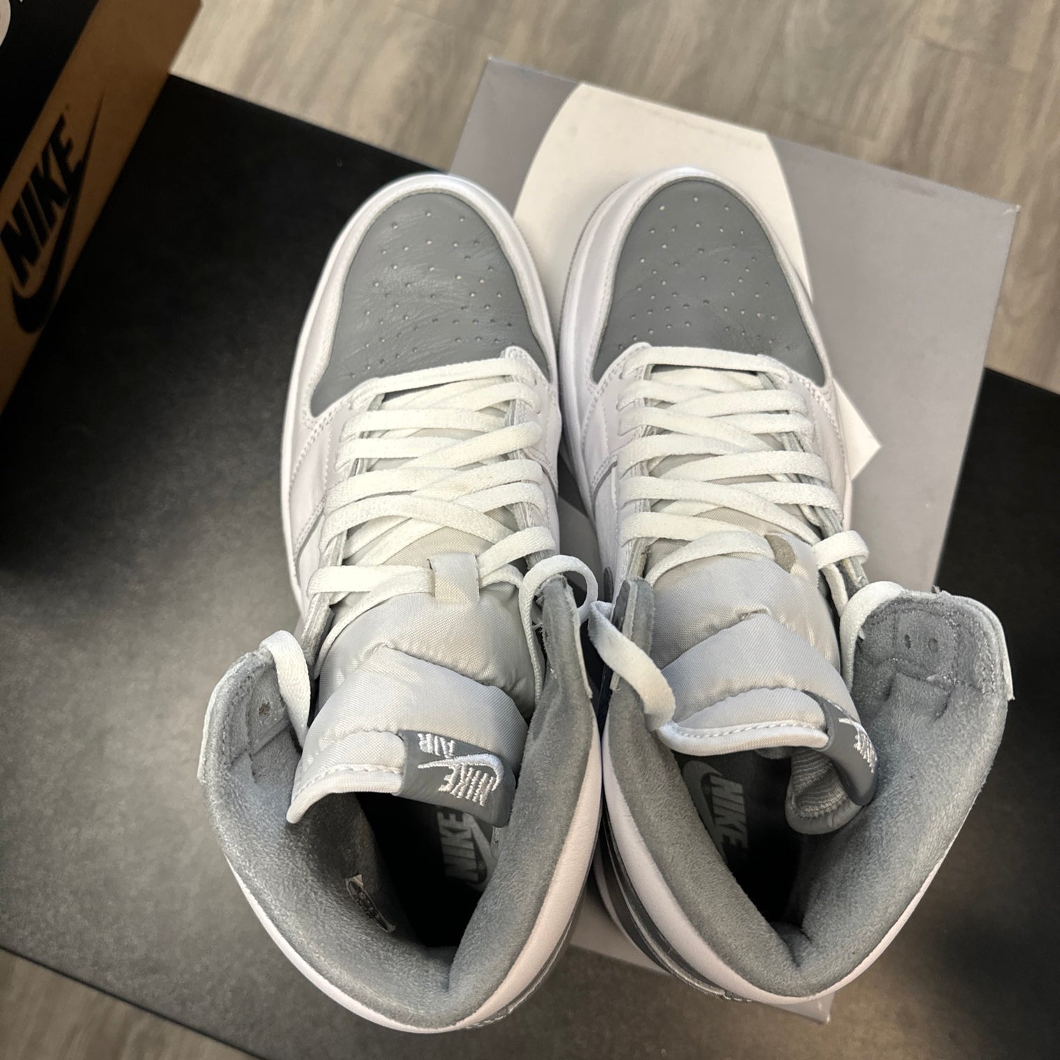 Stealth Jordan 1 High (USED)